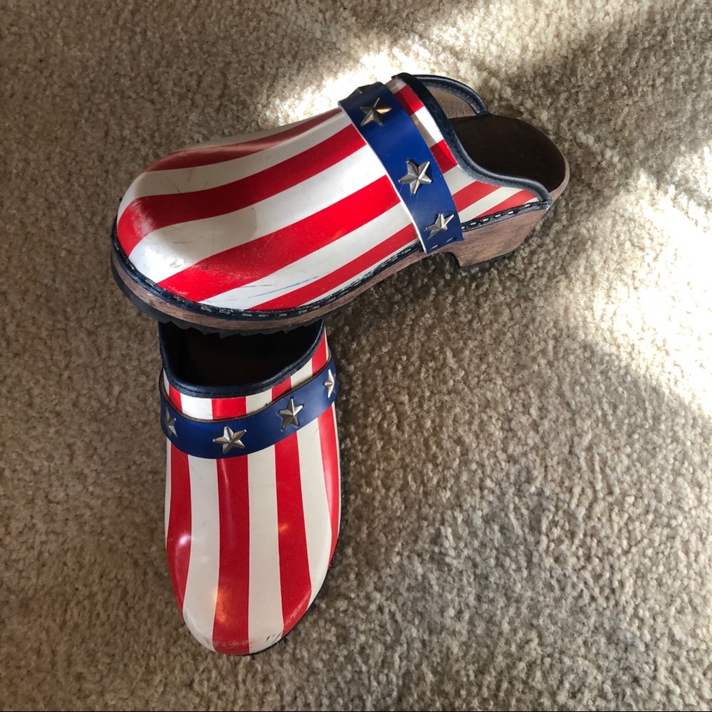 Vintage patriotic clogs!